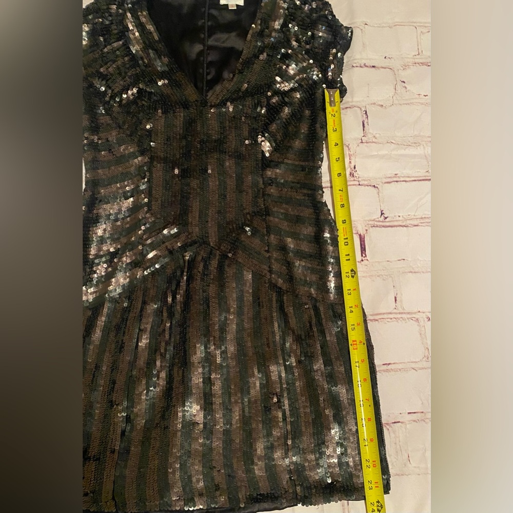 Parker Black and Tan Sequin Sheath Mini Dress - Medium - Picture 9 of 14